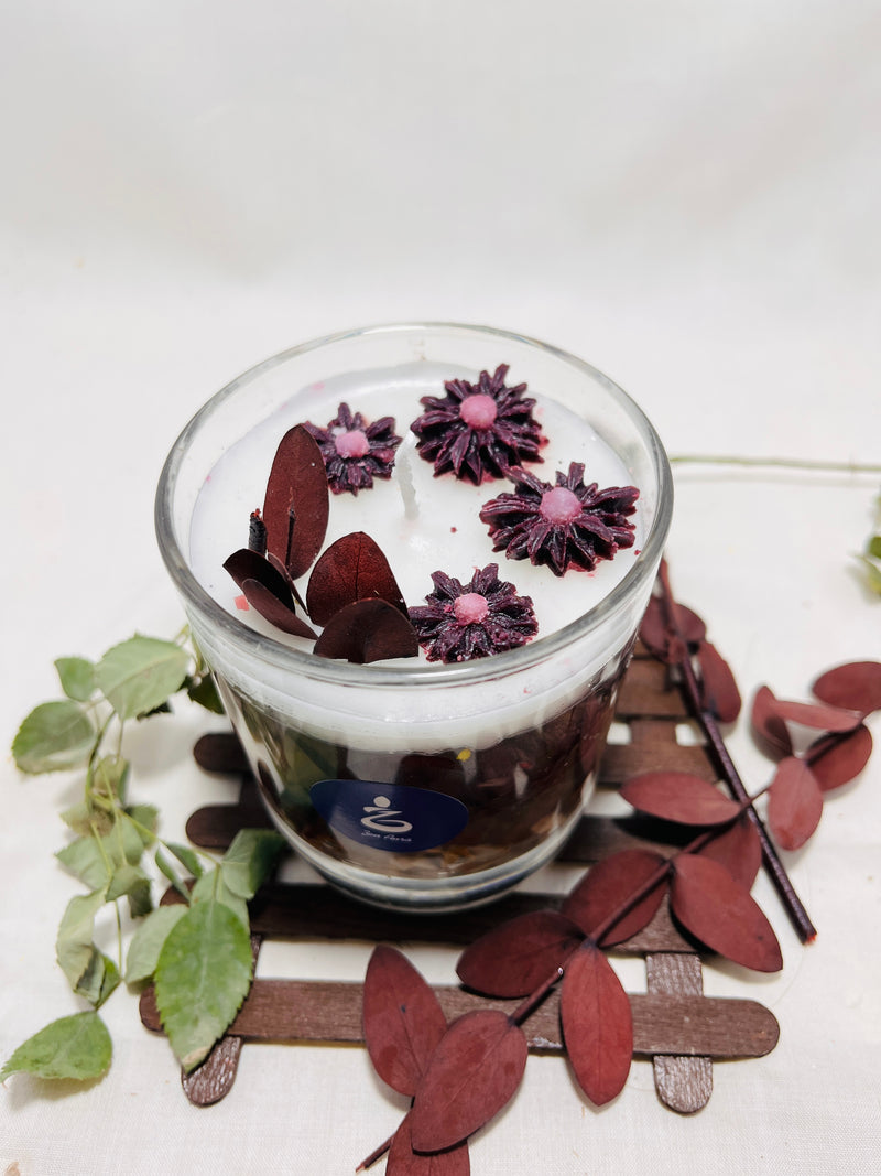 Pebble Petals Scented Candles